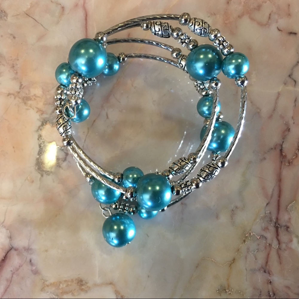 Teal Faux Pearl Memory Wire Bracelet